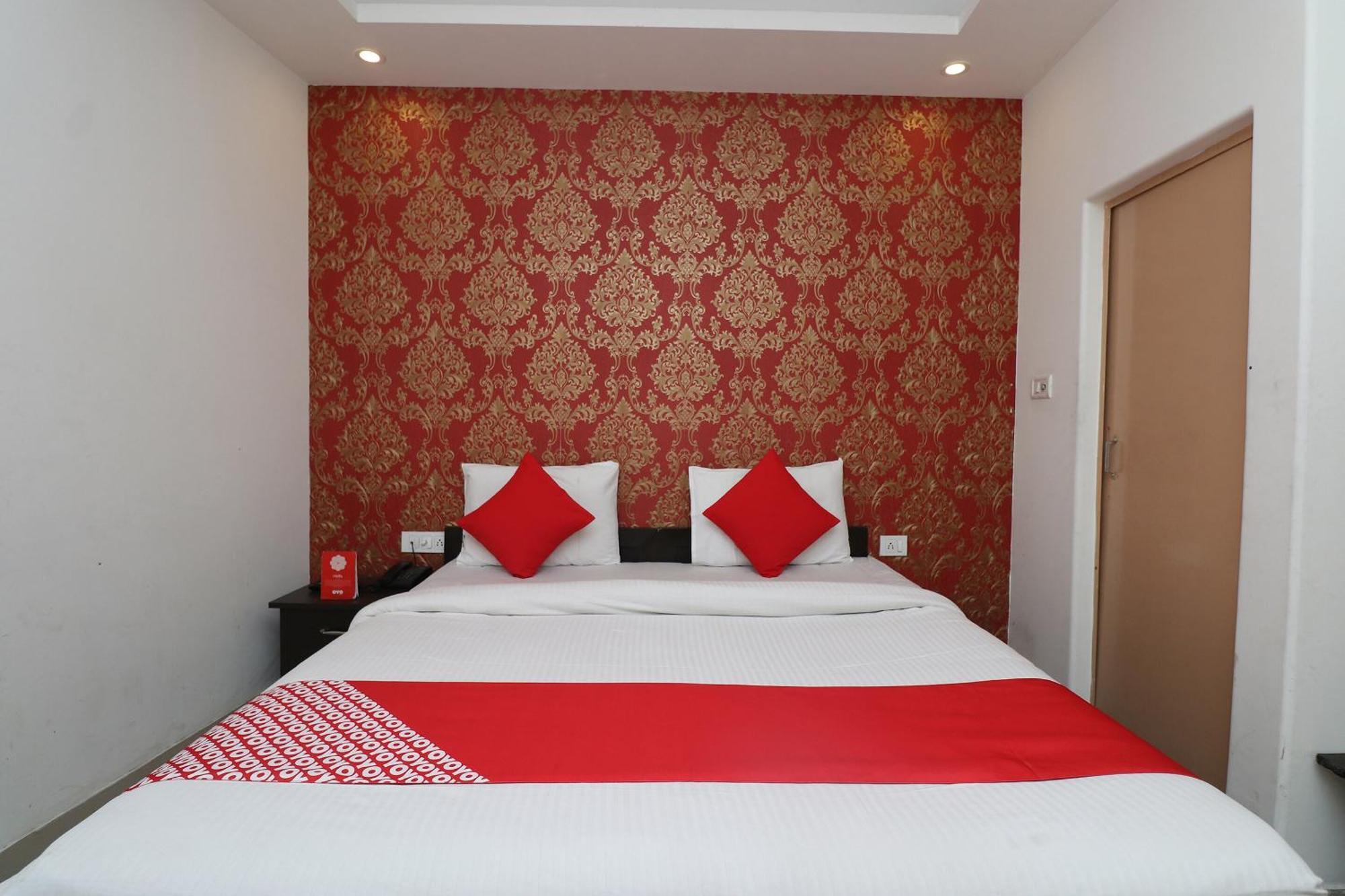 Oyo Flagship Hotel Daimond Yeni Delhi Dış mekan fotoğraf